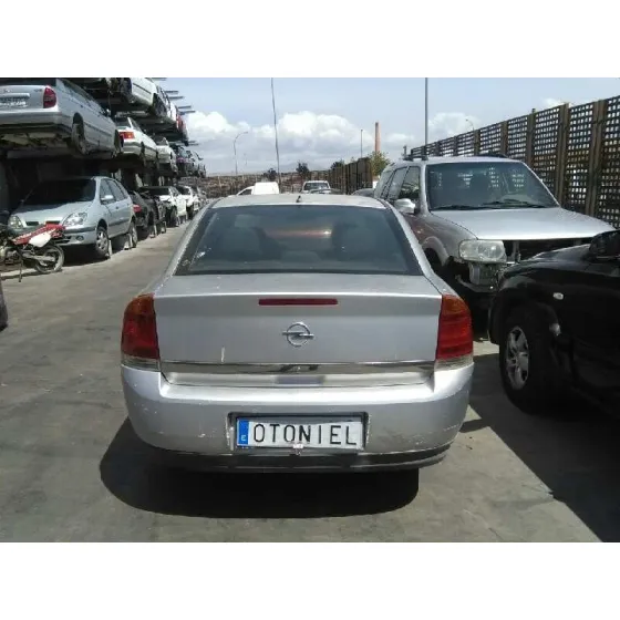 OPEL VECTRA C BERLINA '2003 COMFORT PLATA