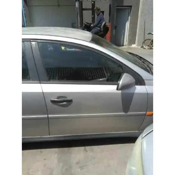 OPEL VECTRA C BERLINA '2003 COMFORT PLATA