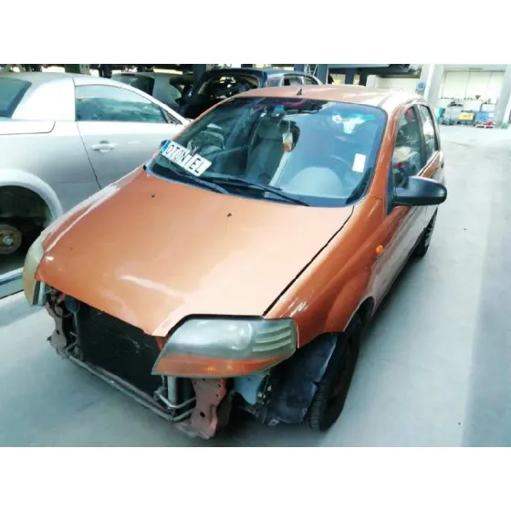 DAEWOO KALOS '2004 1.2 SE NARANJA