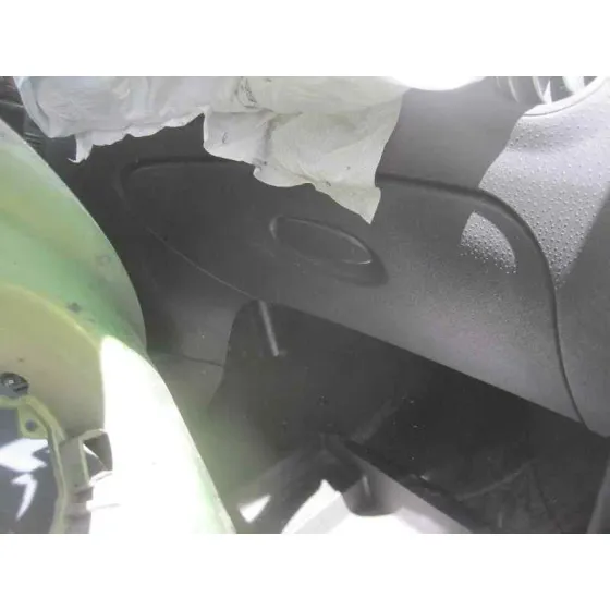 CITROEN C3 '2004 1.1 SX VERDE