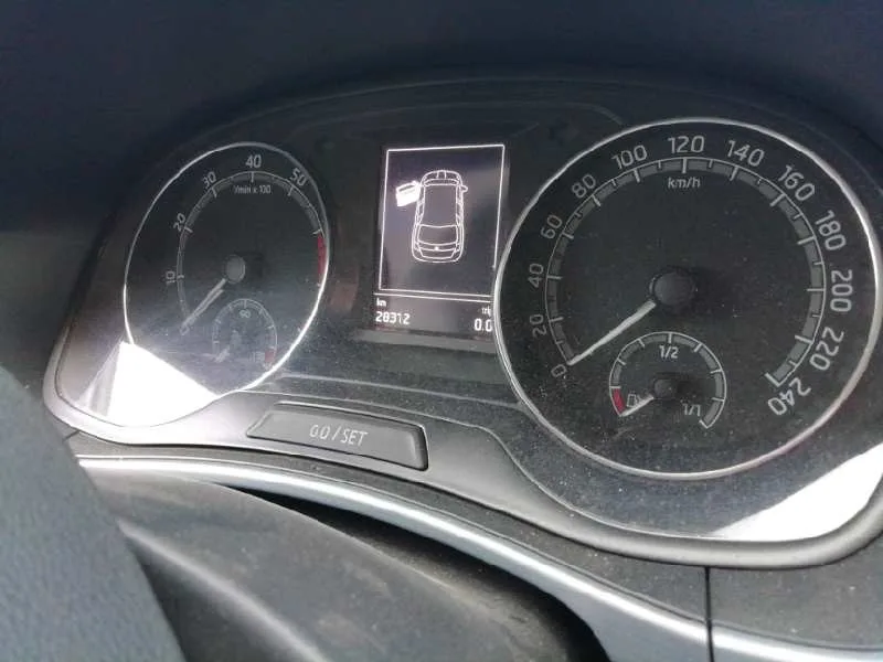 SKODA FABIA SKODA FABIA '2019 1.0 MPI BLANCO 2014