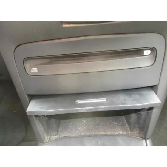 NISSAN PRIMERA TRAV. (P12) '2005 ACENTA GRIS CLARO