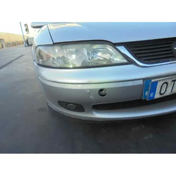 OPEL VECTRA B BERLINA '2000 BASICO (1999->) PLATA