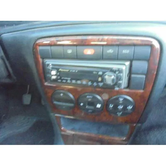 OPEL VECTRA B BERLINA '2000 BASICO (1999->) PLATA