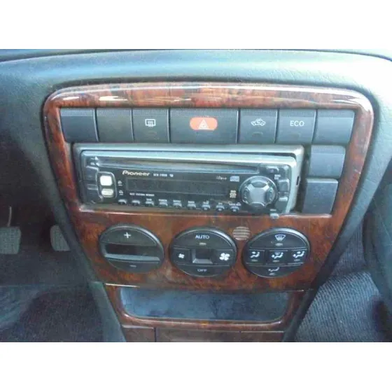 OPEL VECTRA B BERLINA '2000 BASICO (1999->) PLATA