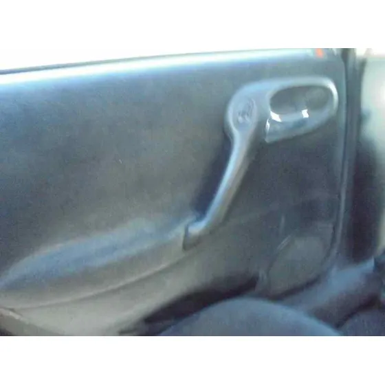 OPEL VECTRA B BERLINA '2000 BASICO (1999->) PLATA