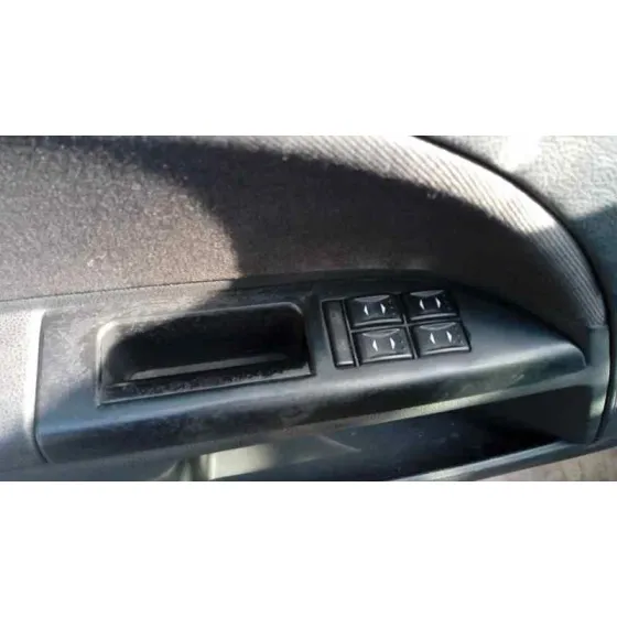 FORD MONDEO BERLINA (GE) '2003 AMBIENTE (06.2003->) (D) PLATA