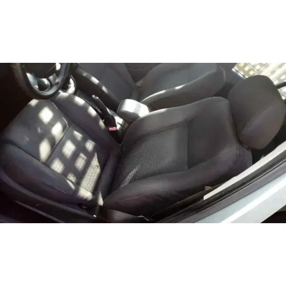 FORD MONDEO BERLINA (GE) '2003 AMBIENTE (06.2003->) (D) PLATA