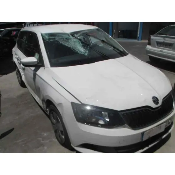 SKODA FABIA '2016 AMBITION BLANCO