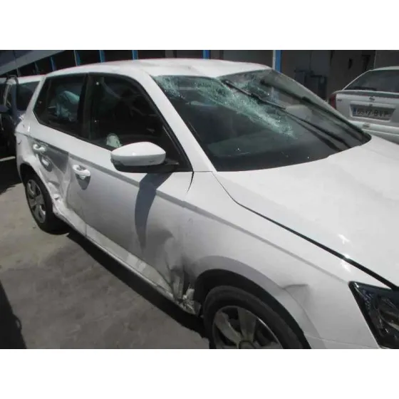 SKODA FABIA '2016 AMBITION BLANCO