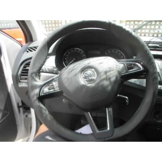 SKODA FABIA '2016 AMBITION BLANCO