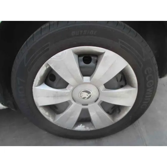 SKODA FABIA '2016 AMBITION BLANCO