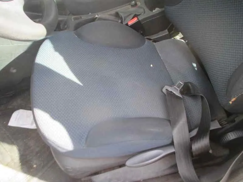 FIAT STILO (192) FIAT STILO (192) '2003 1.9 JTD 80 BLANCO 2002