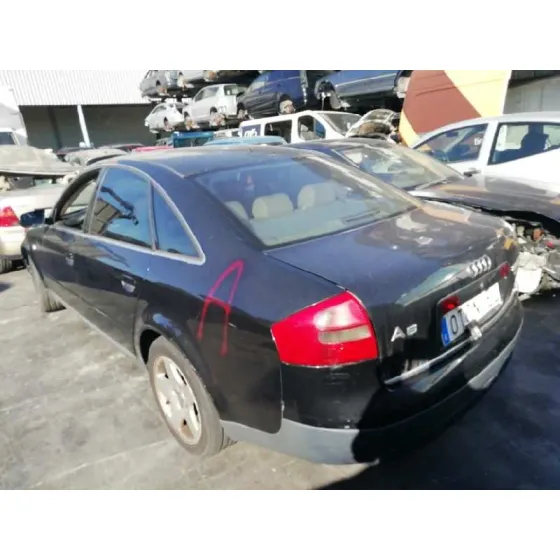 AUDI A6 BERLINA (4B2) '2000 2.5 TDI QUATTRO NEGRO