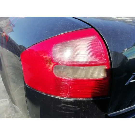 AUDI A6 BERLINA (4B2) '2000 2.5 TDI QUATTRO NEGRO