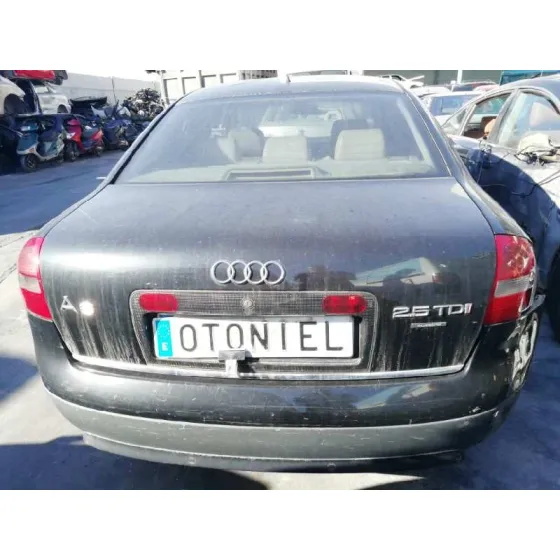 AUDI A6 BERLINA (4B2) '2000 2.5 TDI QUATTRO NEGRO