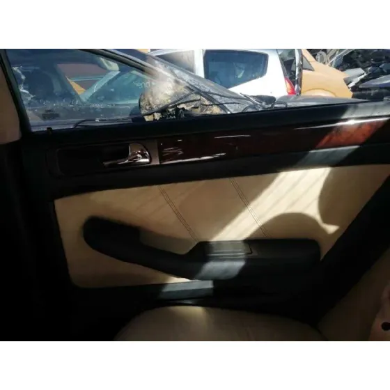 AUDI A6 BERLINA (4B2) '2000 2.5 TDI QUATTRO NEGRO