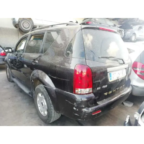 SSANGYONG REXTON '2005 2.7 TURBODIESEL CAT NEGRO