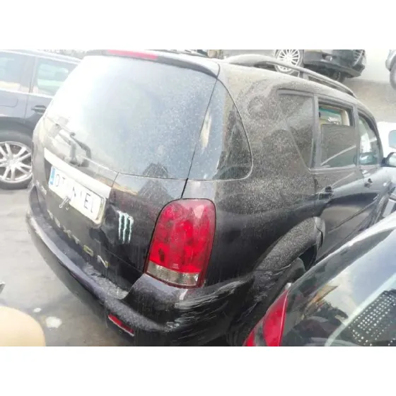 SSANGYONG REXTON '2005 2.7 TURBODIESEL CAT NEGRO