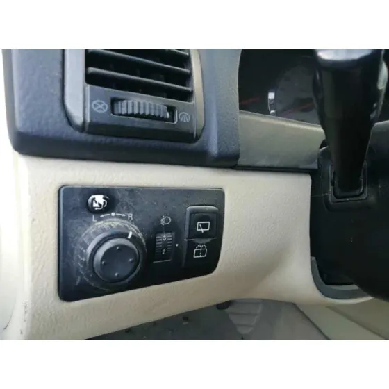 SSANGYONG REXTON '2005 2.7 TURBODIESEL CAT NEGRO