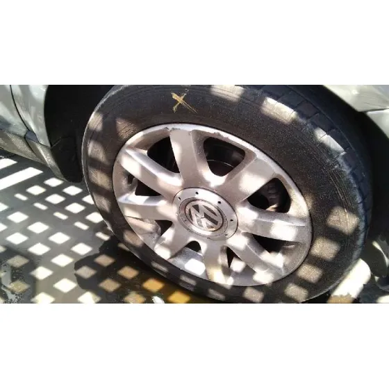 VOLKSWAGEN PASSAT BERLINA (3B3) '2001 COMFORTLINE PLATA