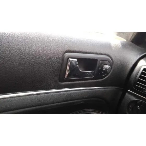 VOLKSWAGEN PASSAT BERLINA (3B3) '2001 COMFORTLINE PLATA
