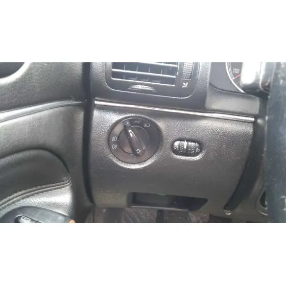 VOLKSWAGEN PASSAT BERLINA (3B3) '2001 COMFORTLINE PLATA