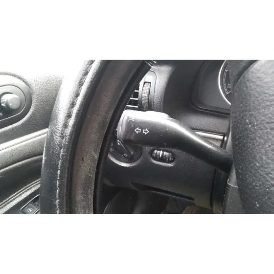 VOLKSWAGEN PASSAT BERLINA (3B3) '2001 COMFORTLINE PLATA