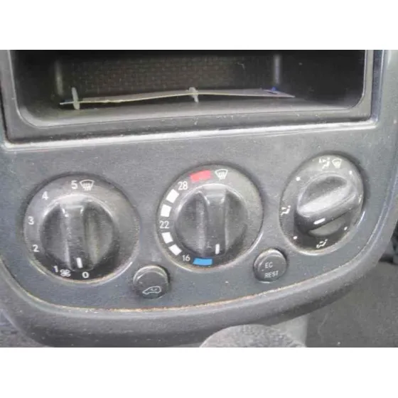 MERCEDES VANEO (W414) FURGONETA COMPACTA '2005 * BLANCO