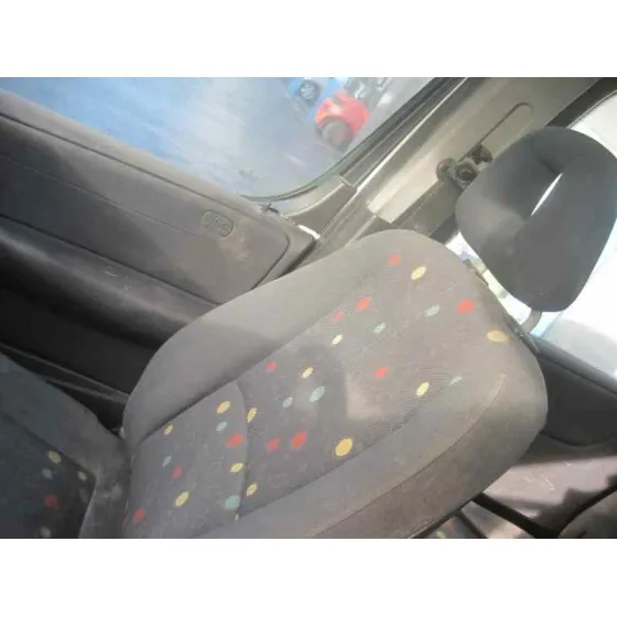 MERCEDES VANEO (W414) FURGONETA COMPACTA '2005 * BLANCO