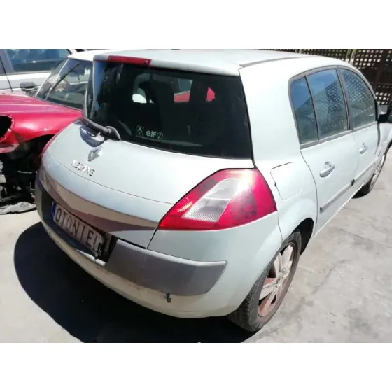 RENAULT MEGANE II BERLINA 5P '2005 1.9 DCI DIESEL GRIS