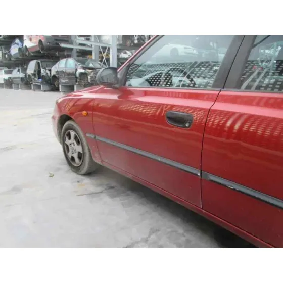 HYUNDAI ACCENT (LC) '2000 GL 5P ROJO