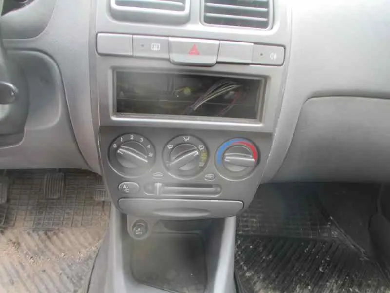 HYUNDAI ACCENT (LC) '2000 GL 5P ROJO