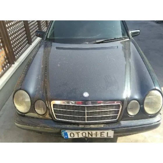 MERCEDES CLASE E (W210) BERLINA DIESEL '2002 300 TURBODIESEL (210.025) NEGRO