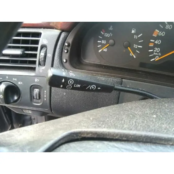 MERCEDES CLASE E (W210) BERLINA DIESEL '2002 300 TURBODIESEL (210.025) NEGRO