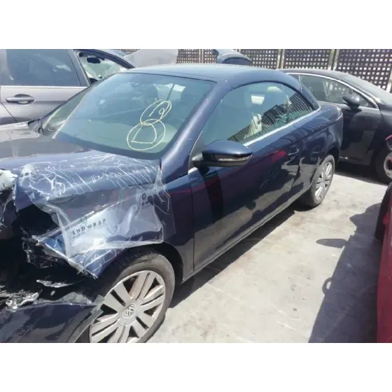 VOLKSWAGEN EOS (1F7) '2009 1.4 EXCELLENCE NEGRO