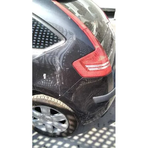 CITROEN C4 BERLINA '2006 COLLECTION NEGRO