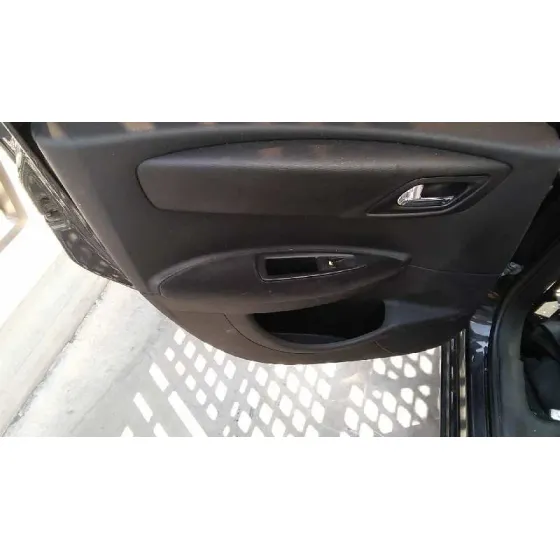 CITROEN C4 BERLINA '2006 COLLECTION NEGRO