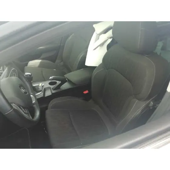 RENAULT MEGANE IV BERLINA 5P '2018 LIMITED BLANCO