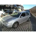 VOLKSWAGEN GOLF IV BERLINA (1J1) VOLKSWAGEN GOLF IV BERLINA (1J1) '2001 HIGHLINE PLATA 1999