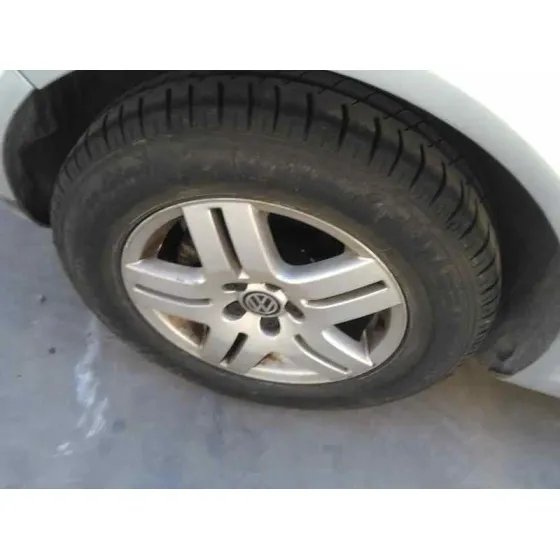 VOLKSWAGEN GOLF IV BERLINA (1J1) '2001 HIGHLINE PLATA
