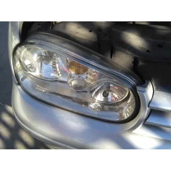 VOLKSWAGEN GOLF IV BERLINA (1J1) '2001 HIGHLINE PLATA
