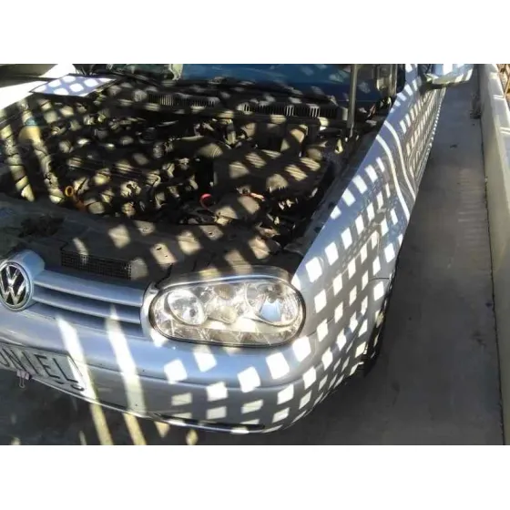 VOLKSWAGEN GOLF IV BERLINA (1J1) '2001 HIGHLINE PLATA