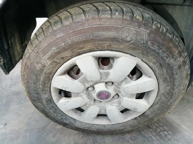 FIAT PANDA (169) '2010 1.2 8V DYNAMIC GRIS PLATA
