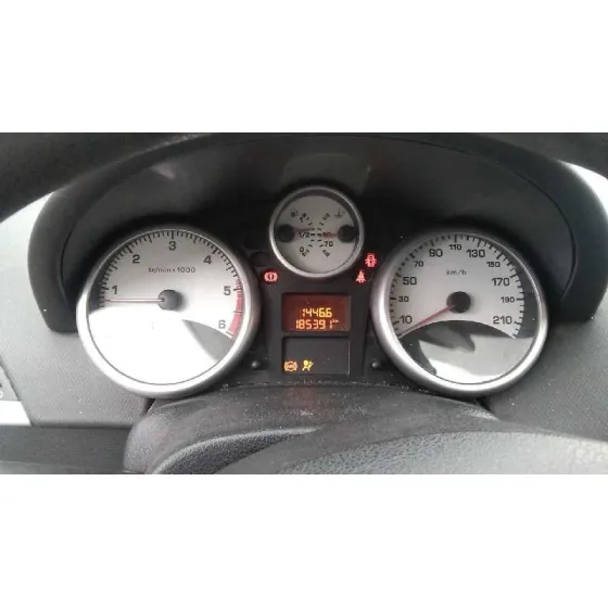 PEUGEOT 207 '2007 CONFORT NEGRO