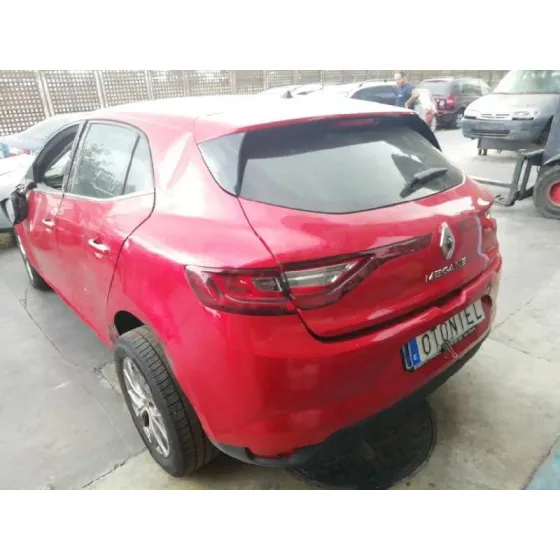 RENAULT MEGANE IV BERLINA 5P '2020 1.3 TCE ROJO
