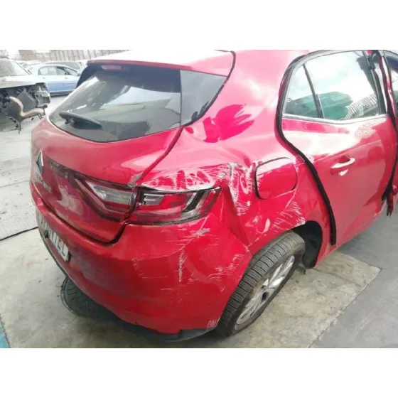 RENAULT MEGANE IV BERLINA 5P '2020 1.3 TCE ROJO