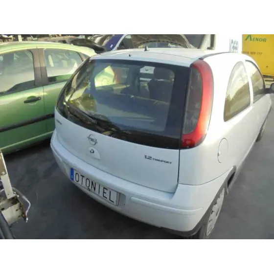 OPEL CORSA C '2004 COSMO BLANCO