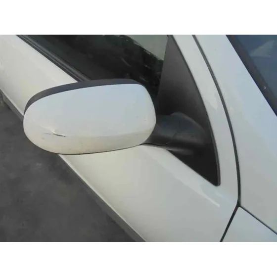 OPEL CORSA C '2004 COSMO BLANCO