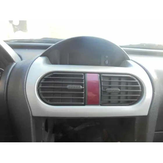 OPEL CORSA C '2004 COSMO BLANCO